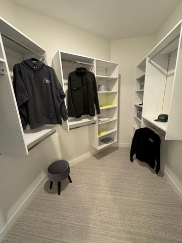 702 Summer Avenue SE, New Prague, MN 56071