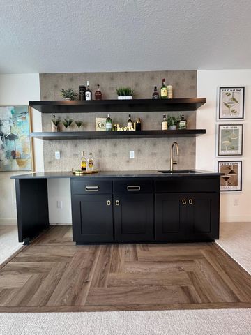 702 Summer Avenue SE, New Prague, MN 56071