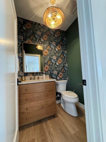 702 Summer Avenue SE, New Prague, MN 56071