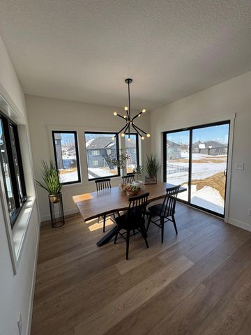 702 Summer Avenue SE, New Prague, MN 56071