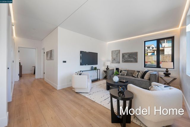 12 Diablo Vista Way, Lafayette, CA 94549