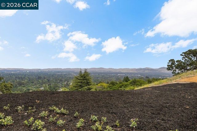 12 Diablo Vista Way, Lafayette, CA 94549