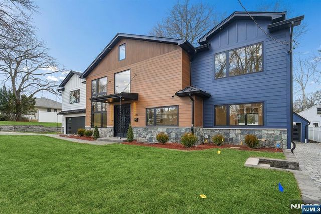 292 Magnolia Avenue, Cresskill, NJ 07626