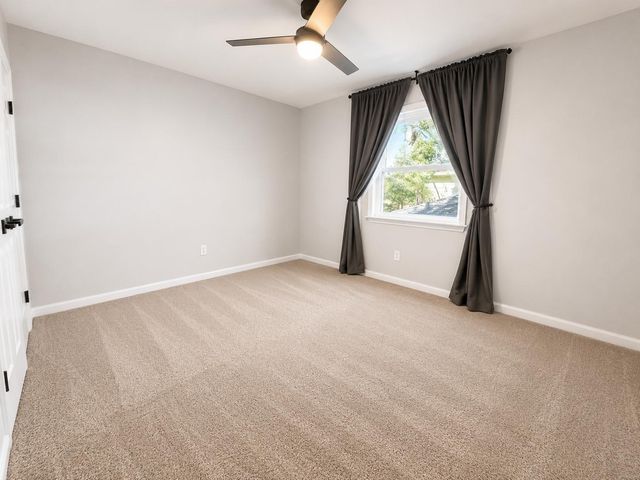 34 Steep Trail Place, Conroe, TX 77385