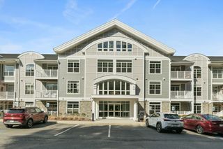 635 Old Post Rd 2-209, Sharon, MA 02067