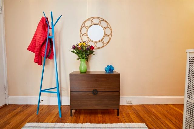 11 Vinal St 5A, Boston, MA 02135