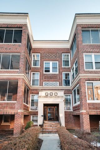 11 Vinal St 5A, Boston, MA 02135