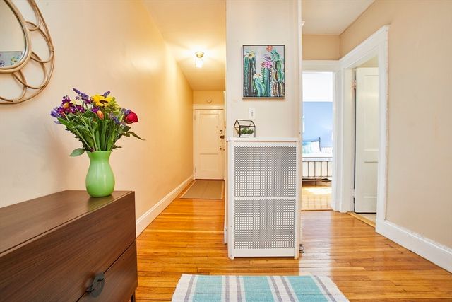 11 Vinal St 5A, Boston, MA 02135