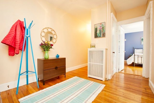 11 Vinal St 5A, Boston, MA 02135