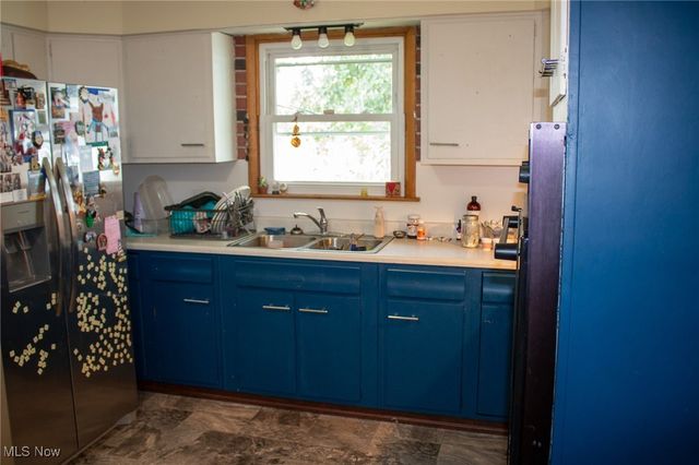 975 Blossom Lane, Zanesville, OH 43701
