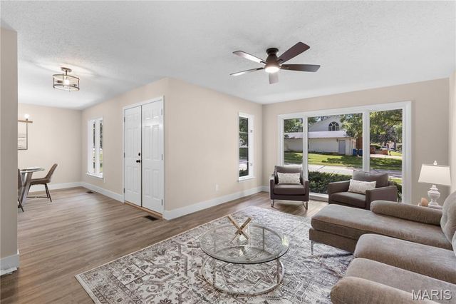 1618 Clock Tower Drive, St Louis, MO 63138