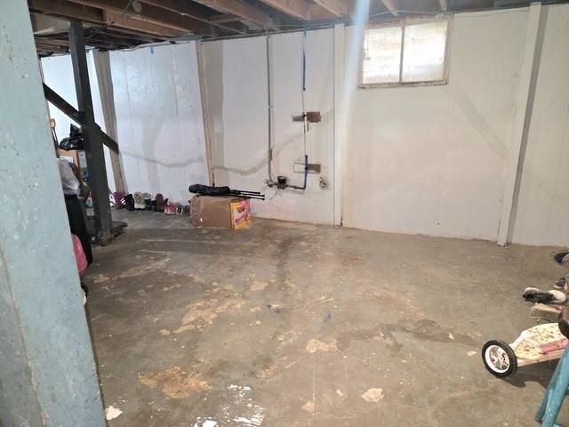 7406 S PARK Road, Kansas City, MO 64129