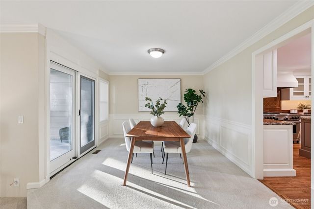 10331 NE 19th Place, Bellevue, WA 98004