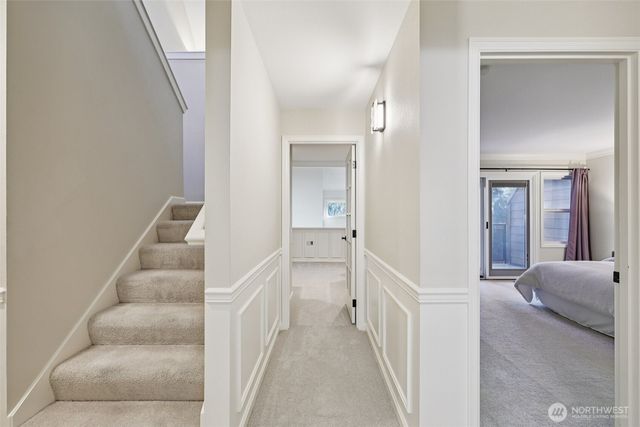 10331 NE 19th Place, Bellevue, WA 98004