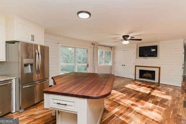 190 Fairlawn Drive, Carrollton, GA 30117