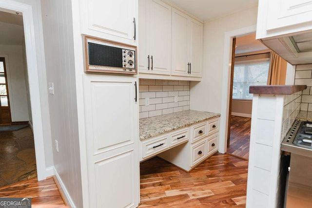 190 Fairlawn Drive, Carrollton, GA 30117