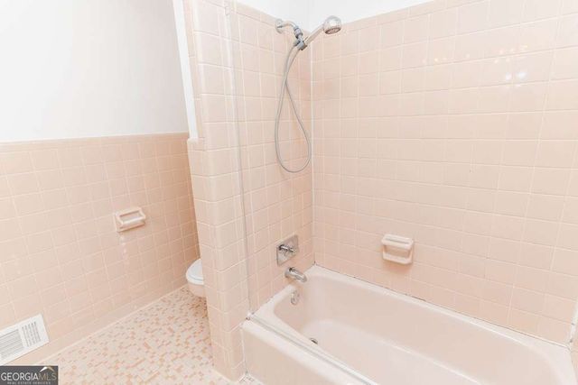 190 Fairlawn Drive, Carrollton, GA 30117