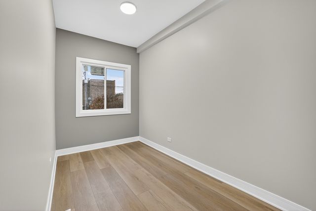 5102 W Belden Street, Chicago, IL 60639