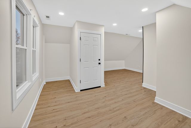 5102 W Belden Street, Chicago, IL 60639