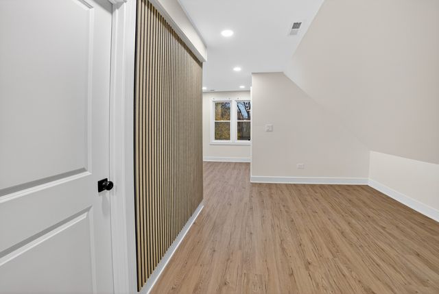 5102 W Belden Street, Chicago, IL 60639