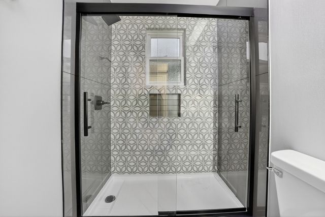 5102 W Belden Street, Chicago, IL 60639