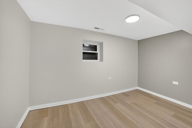 5102 W Belden Street, Chicago, IL 60639