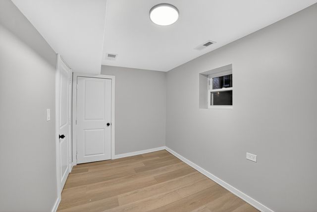 5102 W Belden Street, Chicago, IL 60639