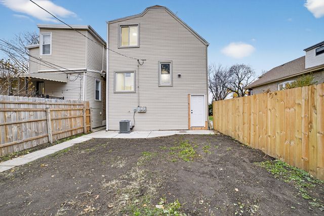 5102 W Belden Street, Chicago, IL 60639