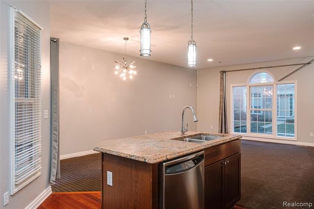 1284 W Crystal Circle, Canton, MI 48187