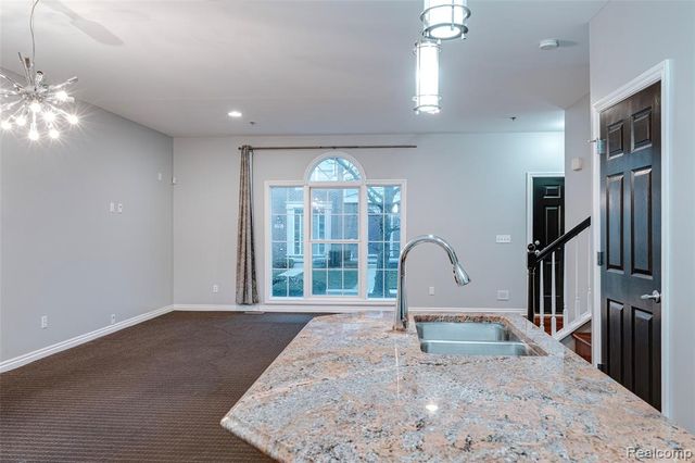 1284 W Crystal Circle, Canton, MI 48187