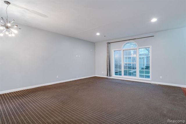 1284 W Crystal Circle, Canton, MI 48187