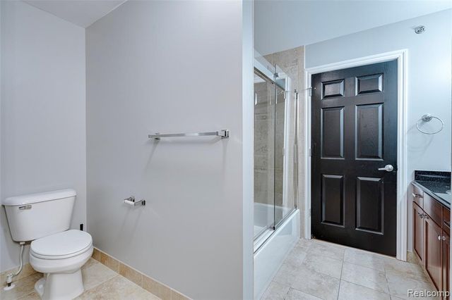 1284 W Crystal Circle, Canton, MI 48187