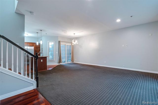 1284 W Crystal Circle, Canton, MI 48187