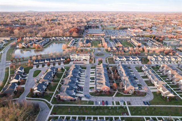 1284 W Crystal Circle, Canton, MI 48187