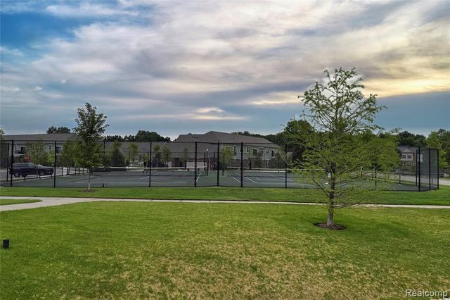 1284 W Crystal Circle, Canton, MI 48187