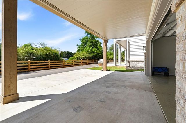 237 Lask Lane, Milton, GA 30004