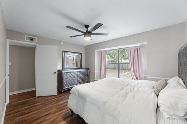 4212 N Staghorn Circle, Fort Worth, TX 76137