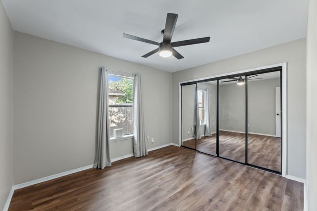 4212 N Staghorn Circle, Fort Worth, TX 76137