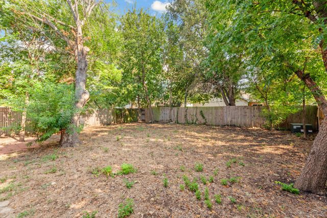 4212 N Staghorn Circle, Fort Worth, TX 76137