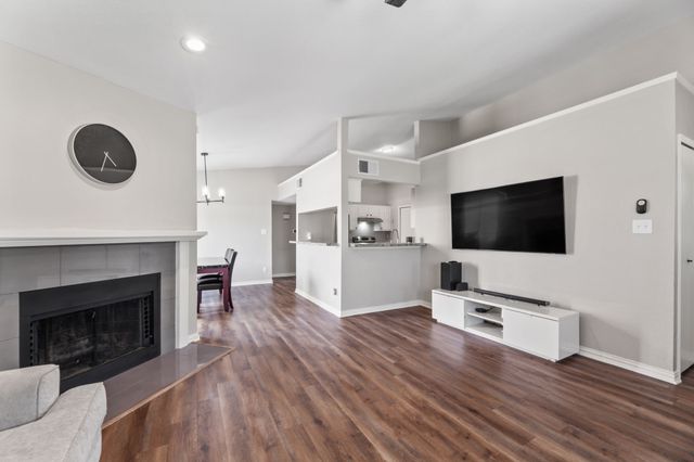 4212 N Staghorn Circle, Fort Worth, TX 76137