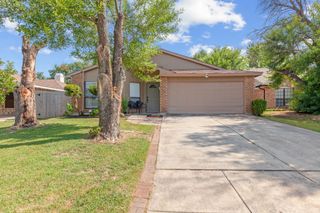 4212 N Staghorn Circle, Fort Worth, TX 76137