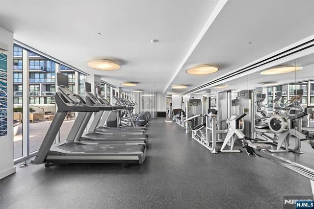 1000 Ave At Port Imperial 306, Weehawken, NJ 07086