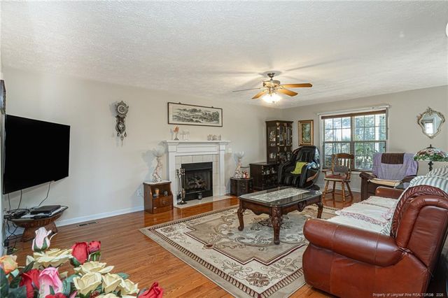 50 Silver Oaks Drive W, Lillington, NC 27546