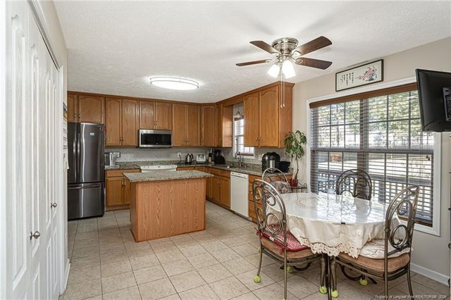 50 Silver Oaks Drive W, Lillington, NC 27546