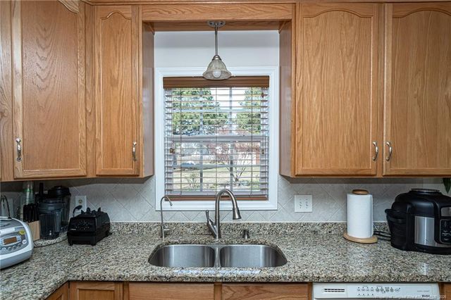 50 Silver Oaks Drive W, Lillington, NC 27546