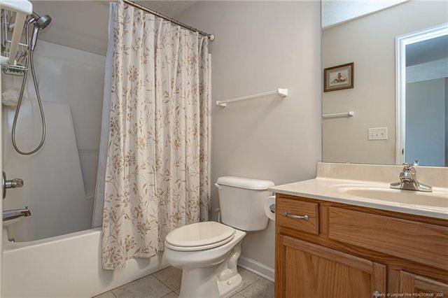 50 Silver Oaks Drive W, Lillington, NC 27546