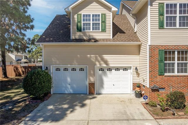 50 Silver Oaks Drive W, Lillington, NC 27546