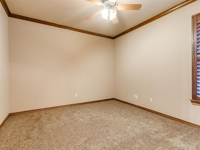 1204 Hanna Lane, Kingfisher, OK 73750