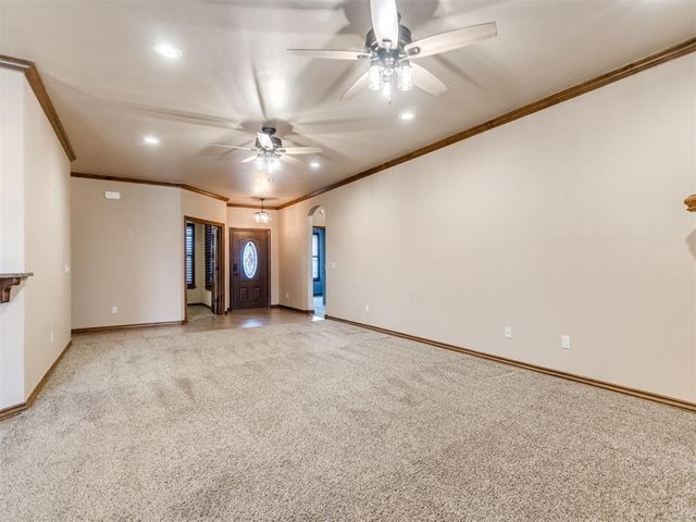 1204 Hanna Lane, Kingfisher, OK 73750