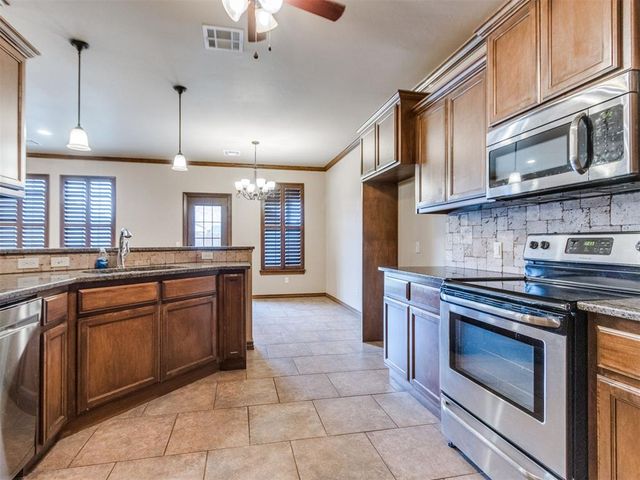 1204 Hanna Lane, Kingfisher, OK 73750